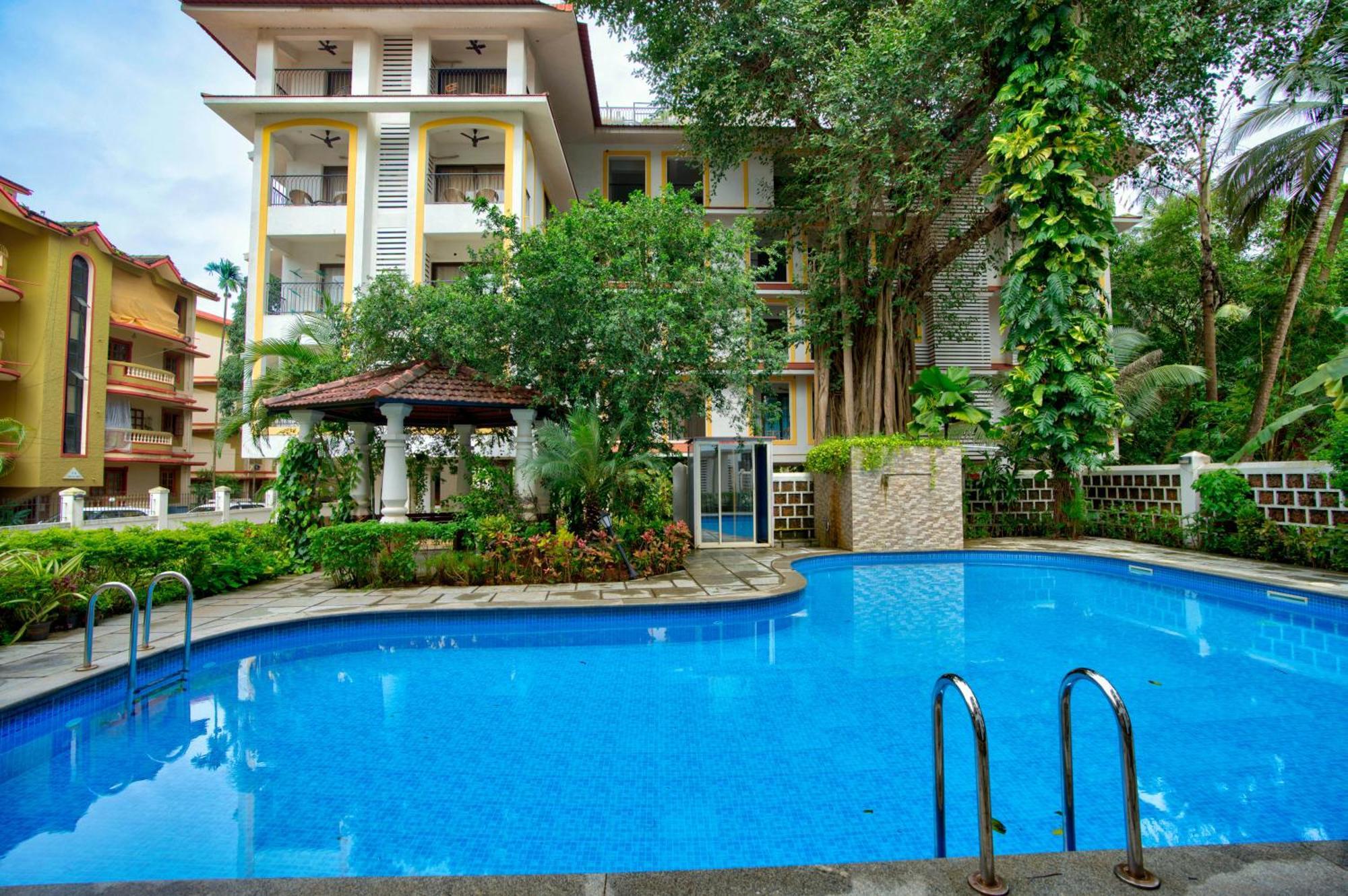 Cozy 2bhk Pool In Apartment